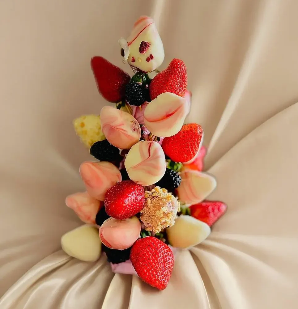 Exquisite Berry Bliss Tower